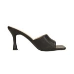 Elöl nyitott, kockaorrú fekete papucs