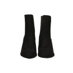 Fekete velúr hatású hegyesorrú bokacsizma, oldala gumírozott