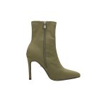 Olívazöld elasztikus anyagú bokacsizma, belső oldalán cipzár