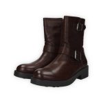 Barna színű, ecobőr motoros csizma, belső oldalán cipzárral külső részén dupla csattal díszítve