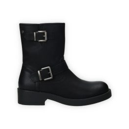   Fekete színű, ecobőr motoros csizma, belső oldalán cipzárral külső részén dupla csattal díszítve.