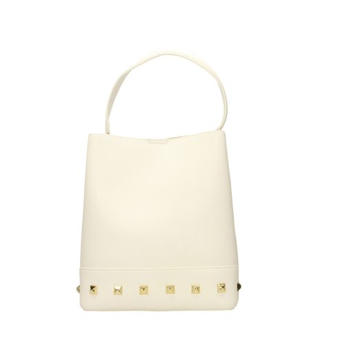 Fehér közepes méretű táska, alsó részén arany szegecsekkel
